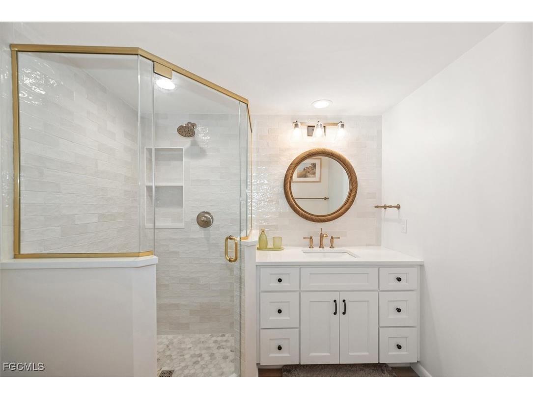 2466 N Westwood Drive North Fort Myers FL 33917 2025025300 image22