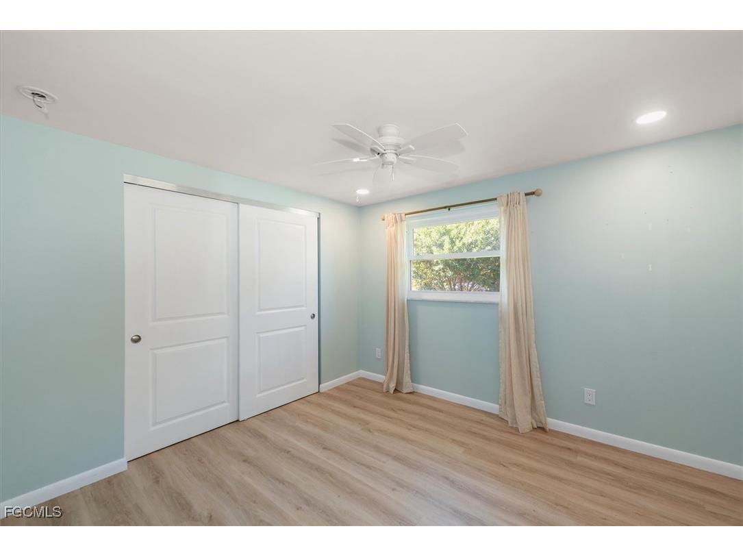 2466 N Westwood Drive North Fort Myers FL 33917 2025025300 image24