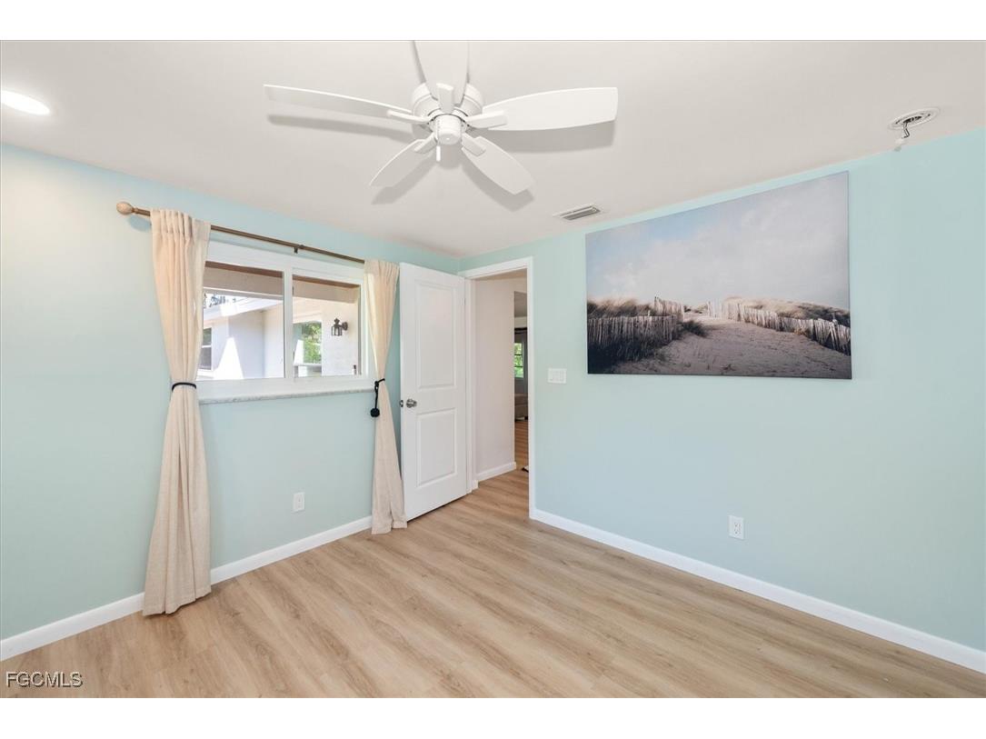 2466 N Westwood Drive North Fort Myers FL 33917 2025025300 image25
