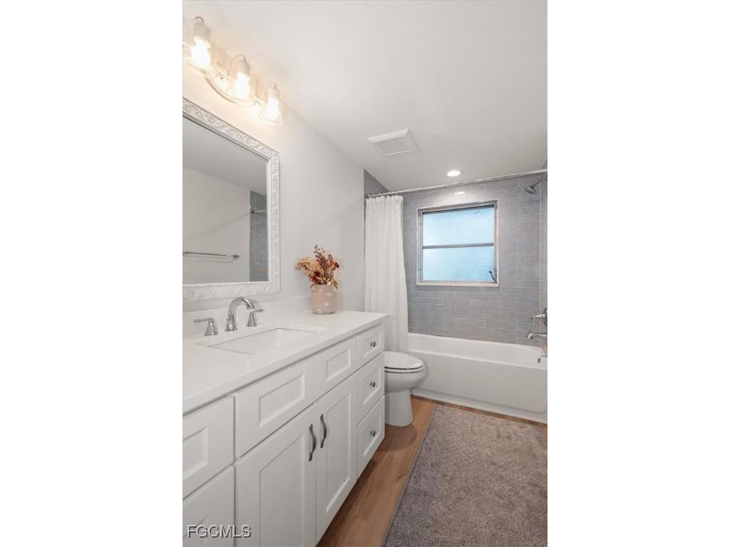 2466 N Westwood Drive North Fort Myers FL 33917 2025025300 image27