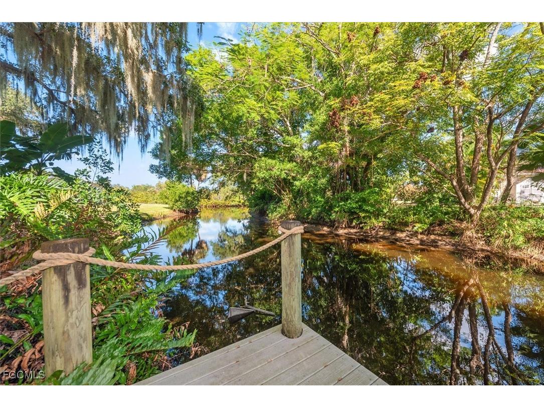 2466 N Westwood Drive North Fort Myers FL 33917 2025025300 image31