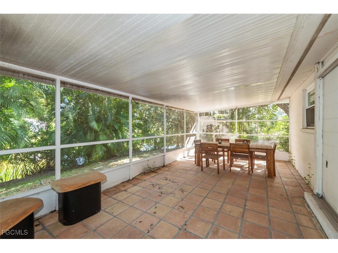 2466 N Westwood Drive North Fort Myers FL 33917 2025025300 image6