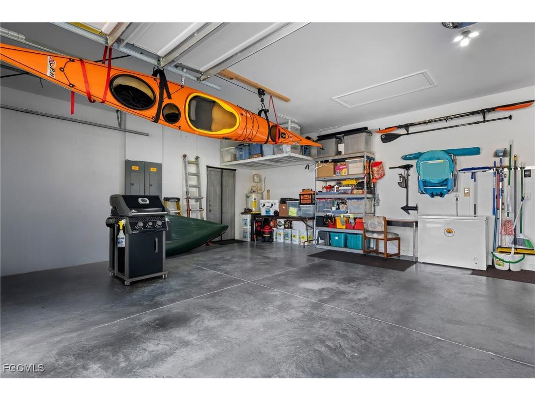 2467 Ashbury Circle Cape Coral FL 33991 2025023398 image22