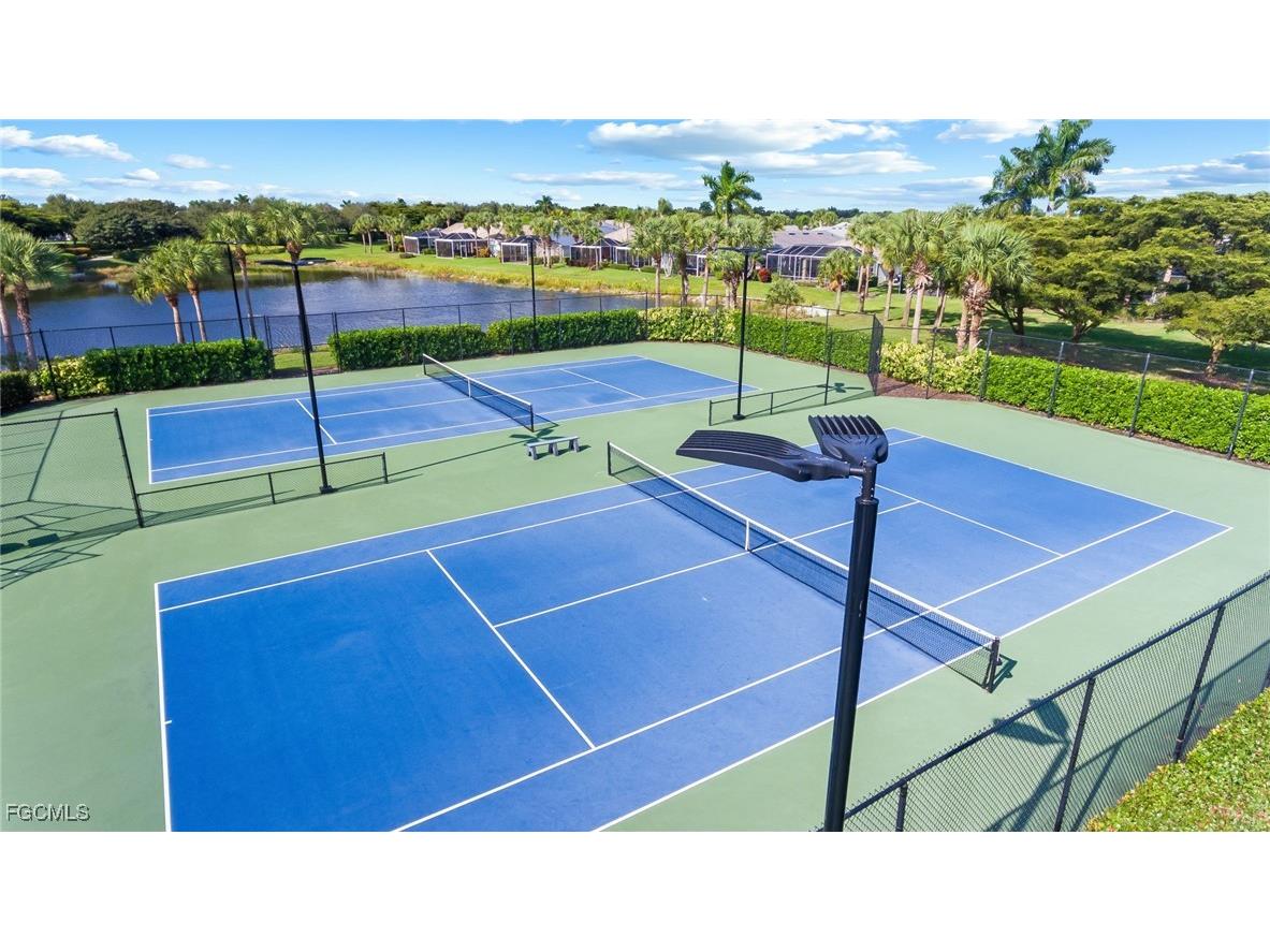 2467 Ashbury Circle Cape Coral FL 33991 2025023398 image32