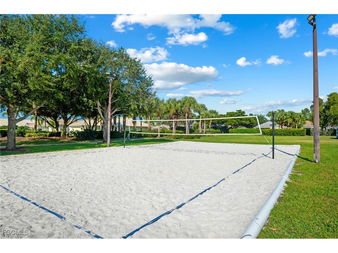 2467 Ashbury Circle Cape Coral FL 33991 2025023398 image35