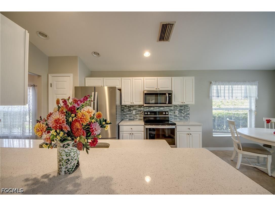 2467 Belleville Court Cape Coral FL 33991 2026013245 image14