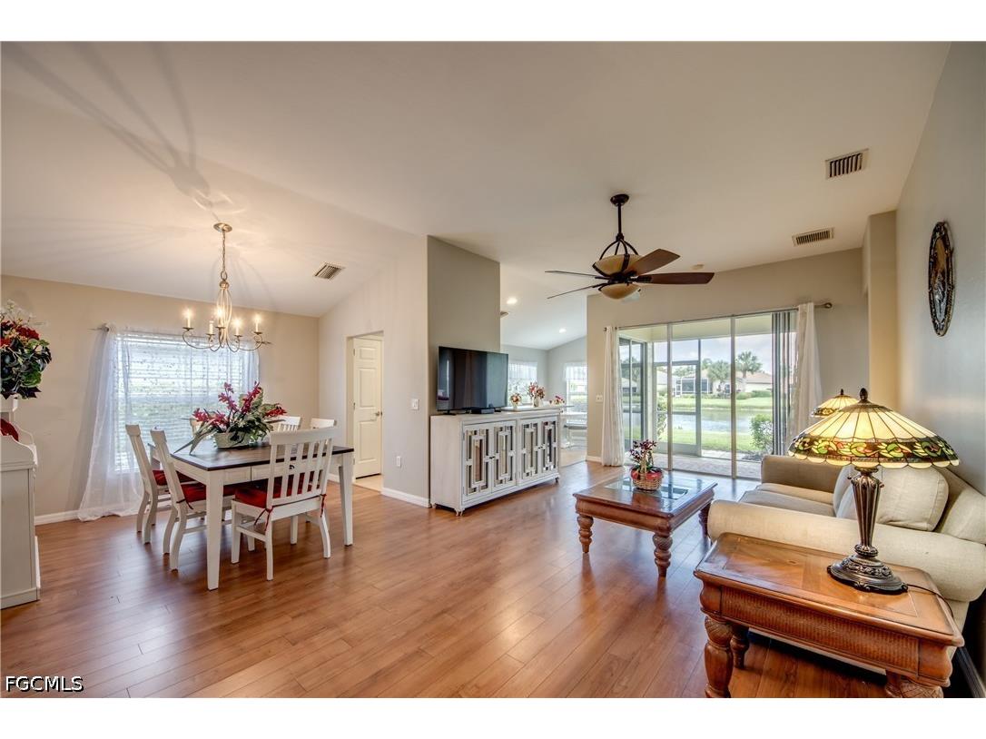 2467 Belleville Court Cape Coral FL 33991 2026013245 image5