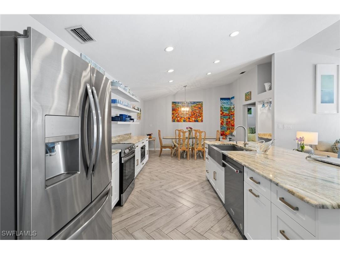 2467 Pine Woods Circle #3 Naples FL 34105 226002591 image14