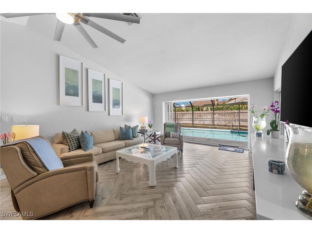 2467 Pine Woods Circle #3 Naples FL 34105 226002591 image16