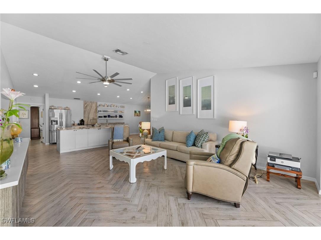 2467 Pine Woods Circle #3 Naples FL 34105 226002591 image17