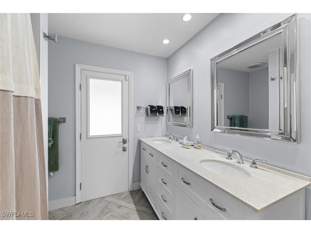 2467 Pine Woods Circle #3 Naples FL 34105 226002591 image32