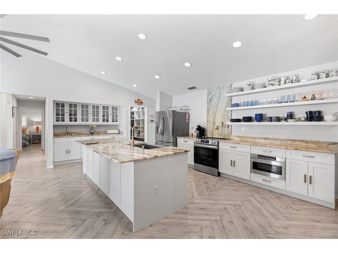 2467 Pine Woods Circle #3 Naples FL 34105 226002591 image9