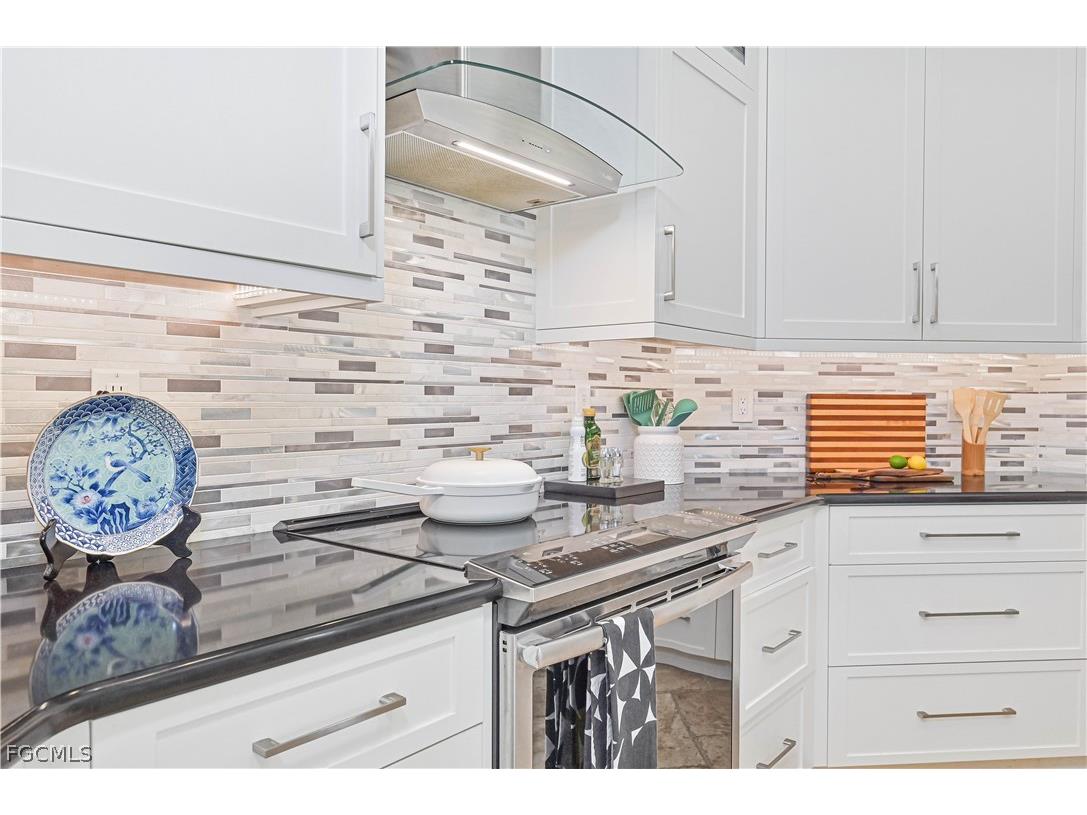 24680 Paradise Road Bonita Springs FL 34135 2026013728 image3