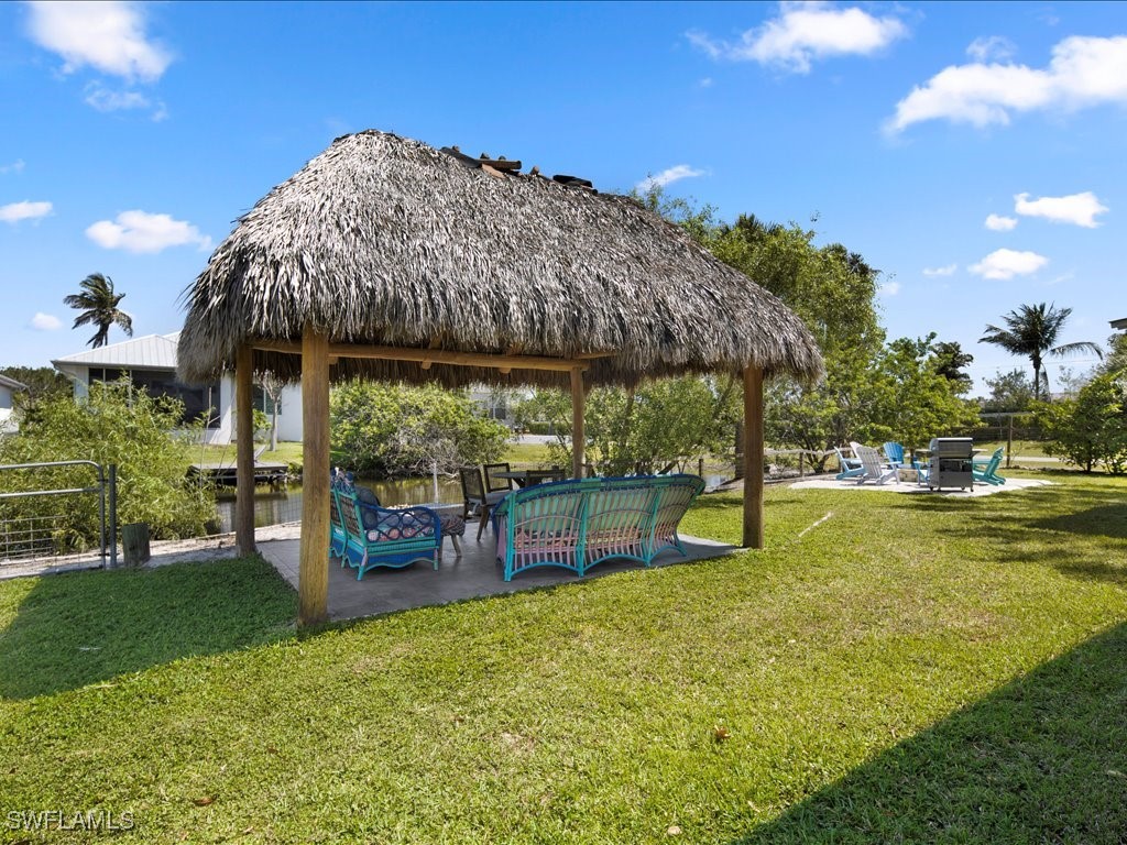 2469 Florida Avenue Naples FL 34112 226005000 image2