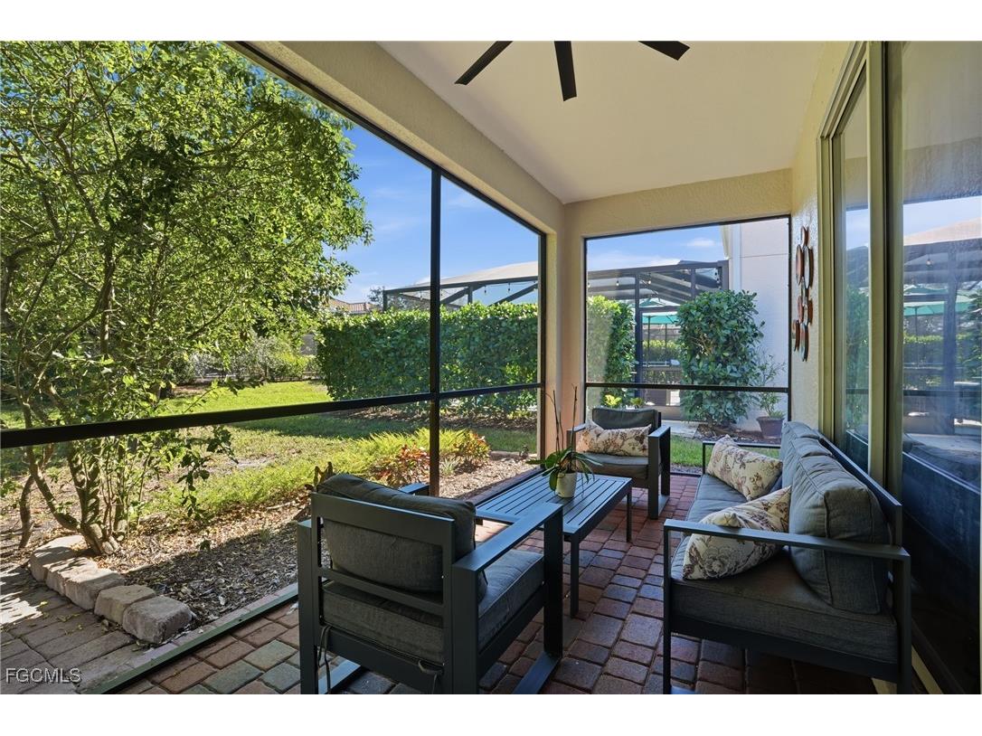 2469 Heydon Circle E Naples FL 34120 2025025983 image29