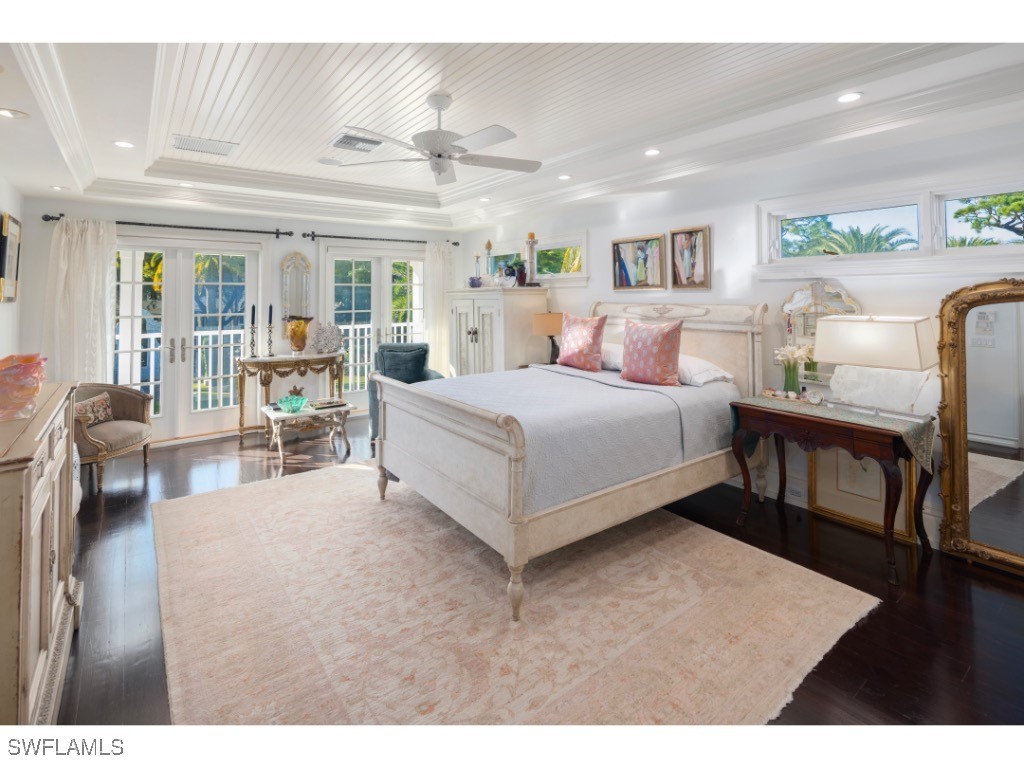 247 6th Street N Naples FL 34102 225084918 image15