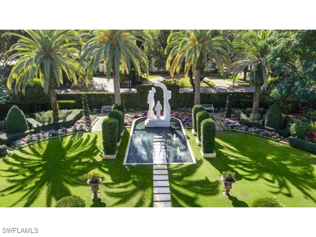 247 6th Street N Naples FL 34102 225084918 image26