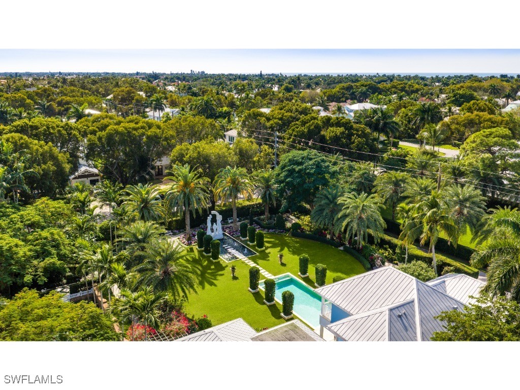 247 6th Street N Naples FL 34102 225084918 image30