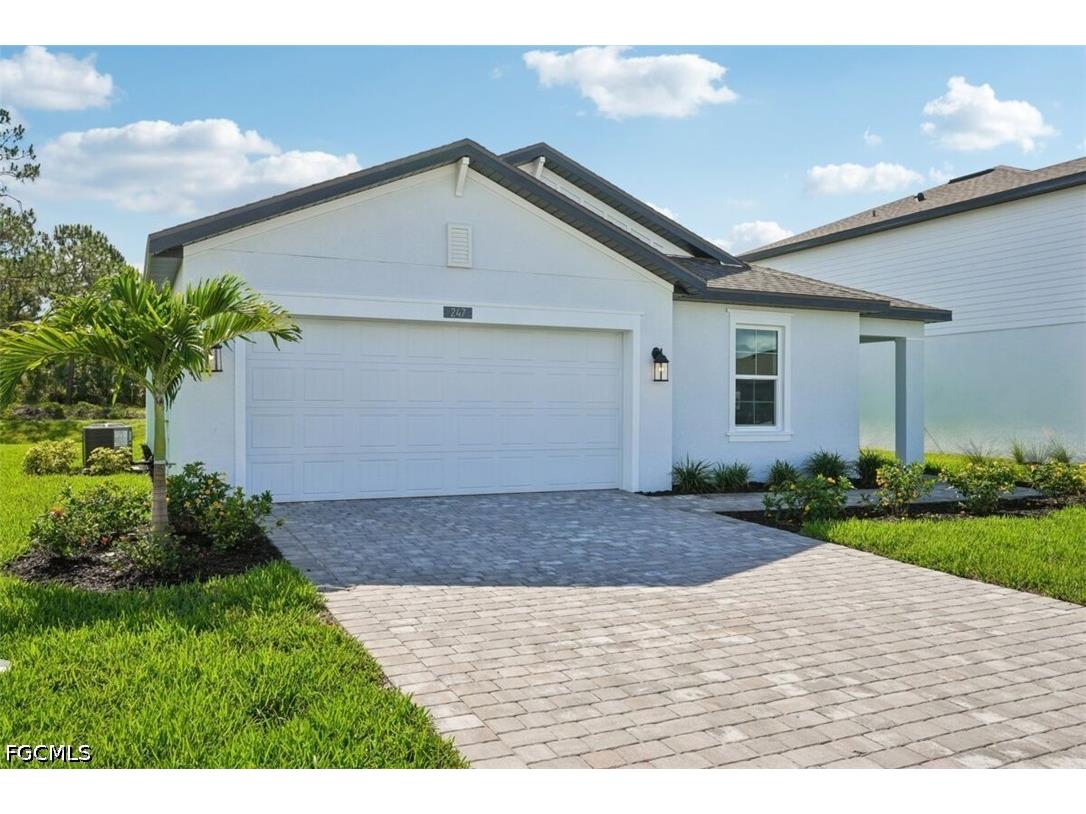 247 Lakeside Breeze Way Lehigh Acres FL 33936 2026019219 image2