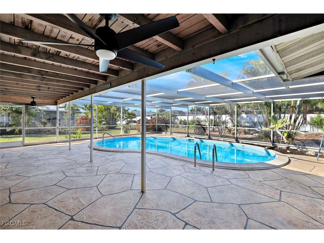 247 SE 46th Street Cape Coral FL 33904 2025020691 image20