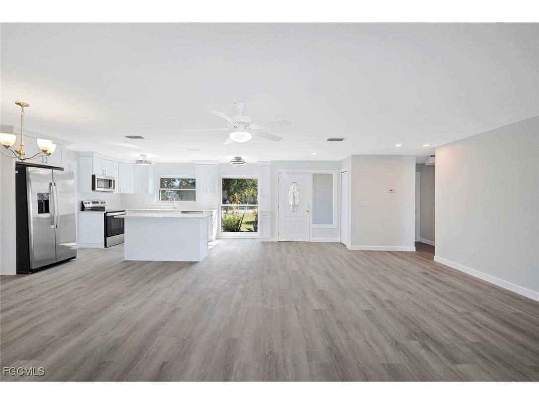 247 SE 46th Street Cape Coral FL 33904 2025020691 image7