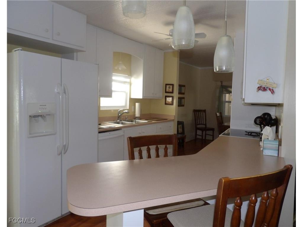 247 Shrub Lane N North Fort Myers FL 33917 2025019464 image4