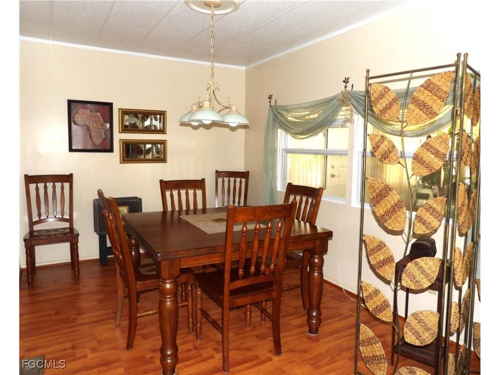 247 Shrub Lane N North Fort Myers FL 33917 2025019464 image5