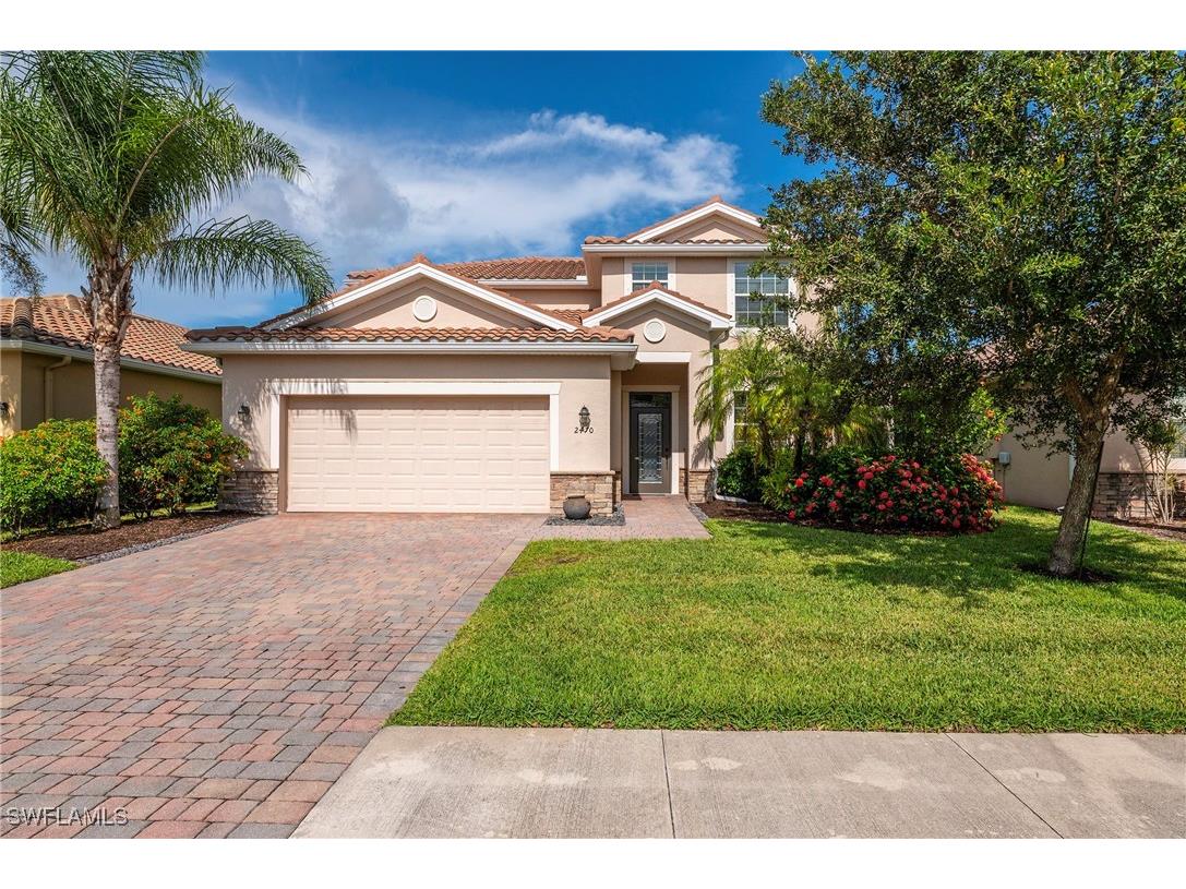 2470 Heydon Circle E Naples FL 34120 225063455 image1