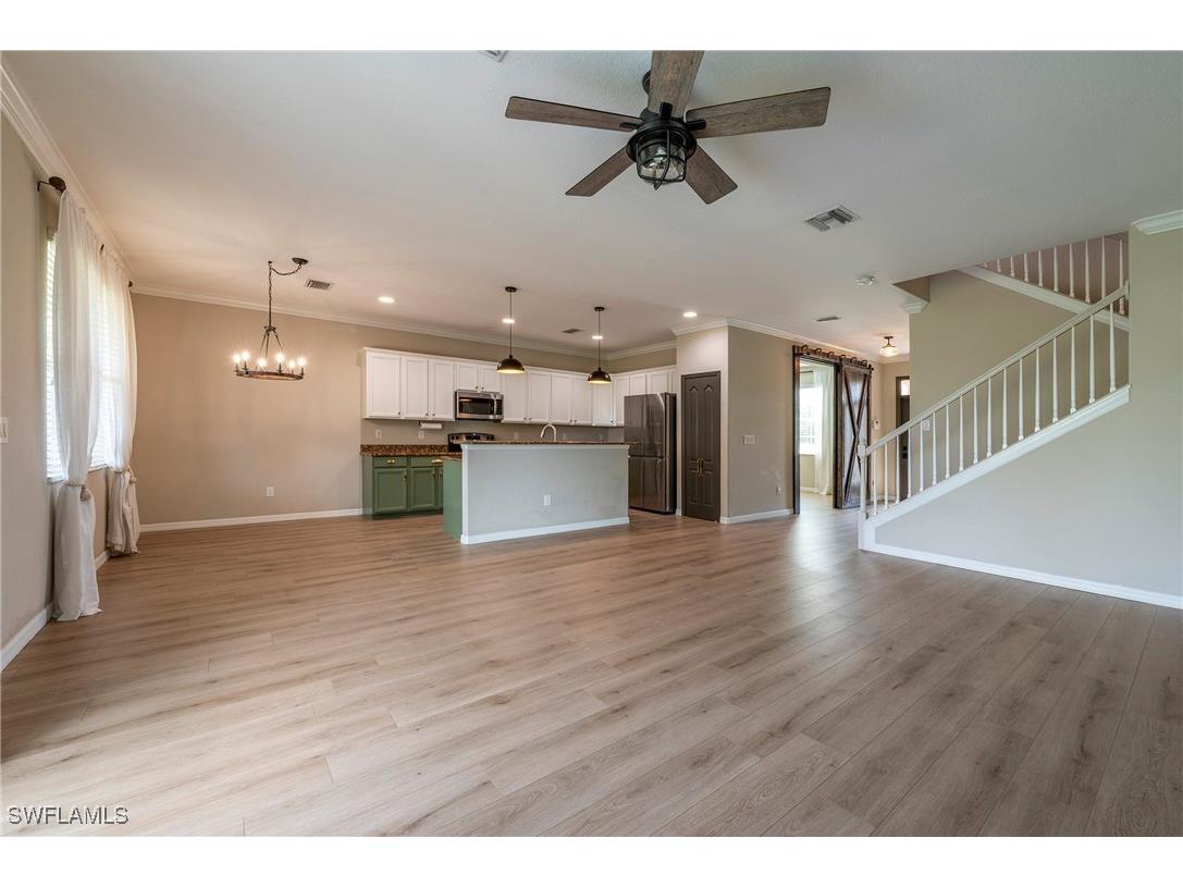 2470 Heydon Circle E Naples FL 34120 225063455 image6