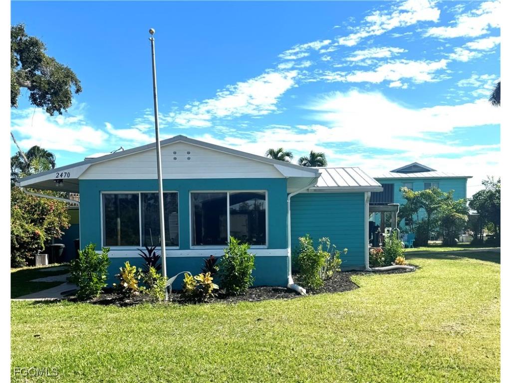 2470 Rose Avenue Saint James City FL 33956 2025018761 image1