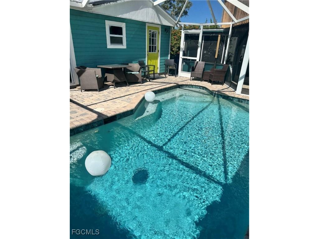 2470 Rose Avenue Saint James City FL 33956 2025018761 image2