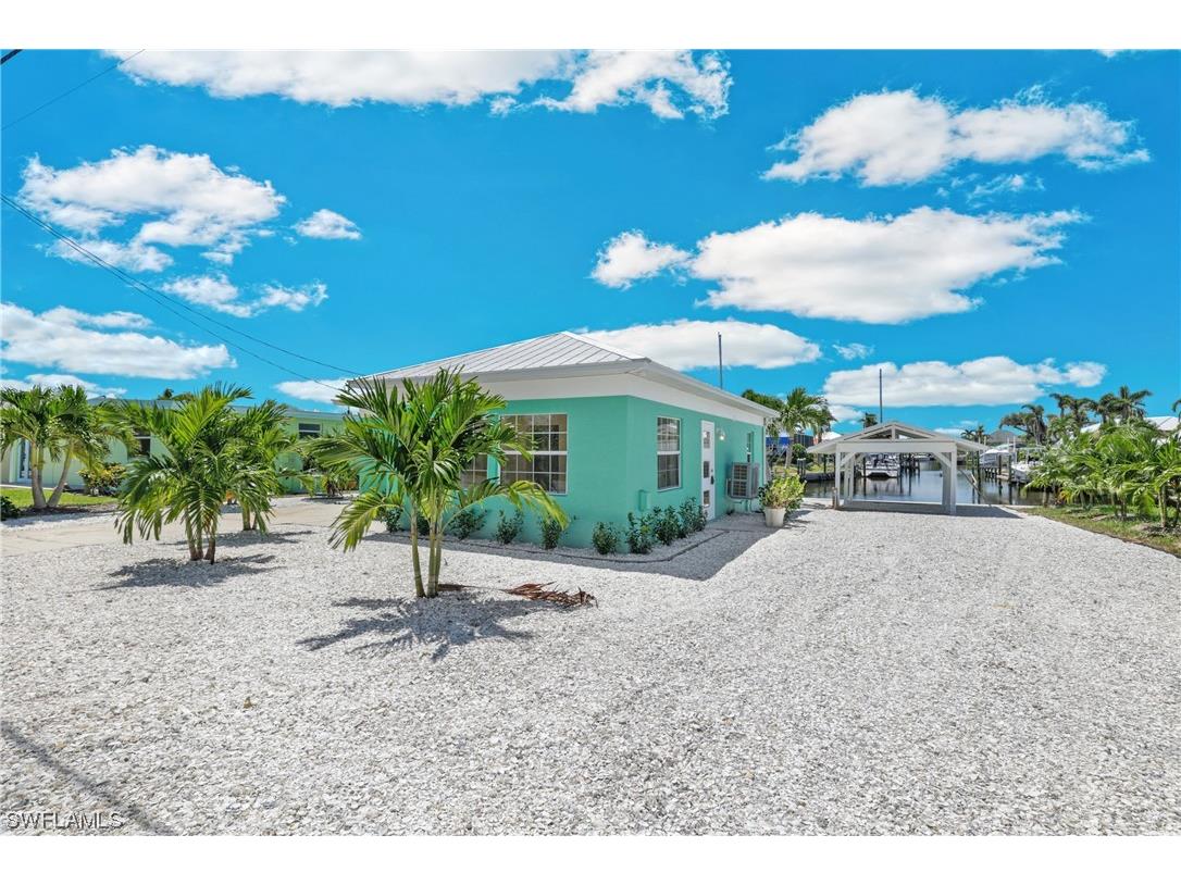 2471 Oleander Street Saint James City FL 33956 223064566 image1