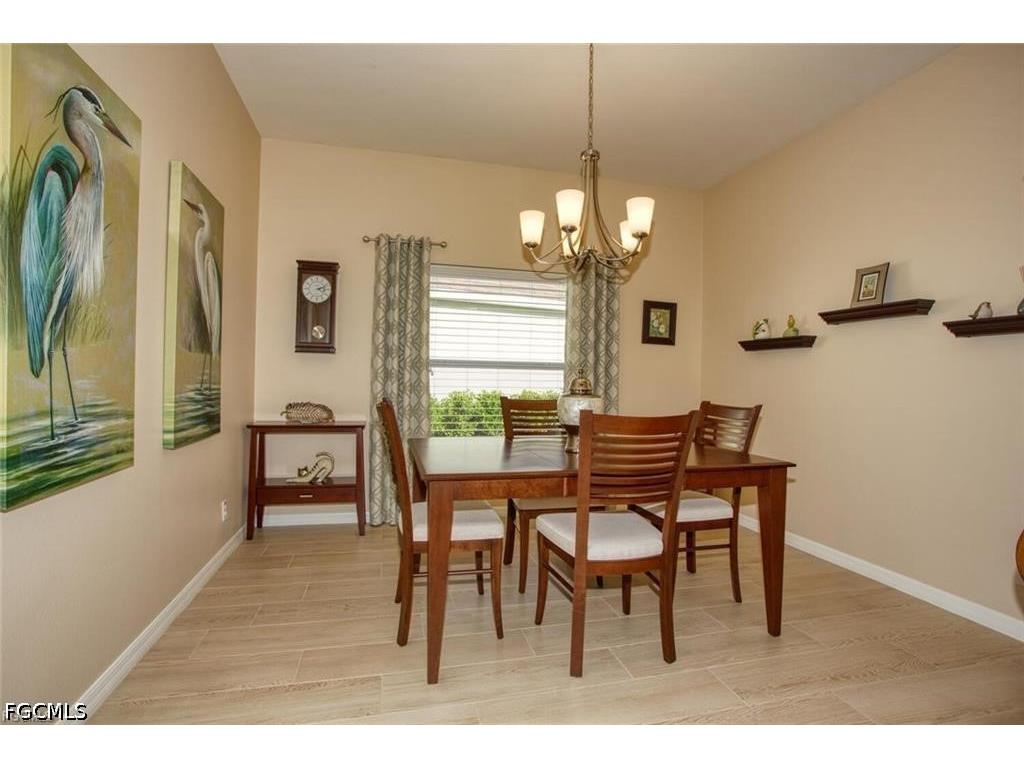 2474 Blackburn Circle Cape Coral FL 33991 2026021047 image10