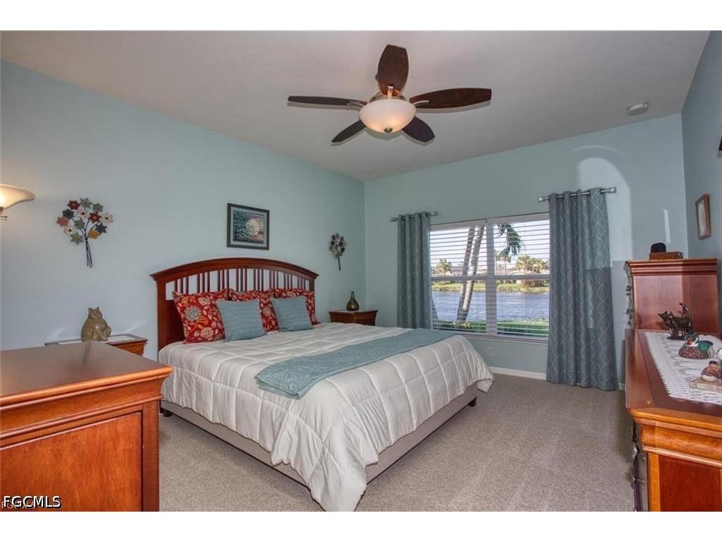 2474 Blackburn Circle Cape Coral FL 33991 2026021047 image11