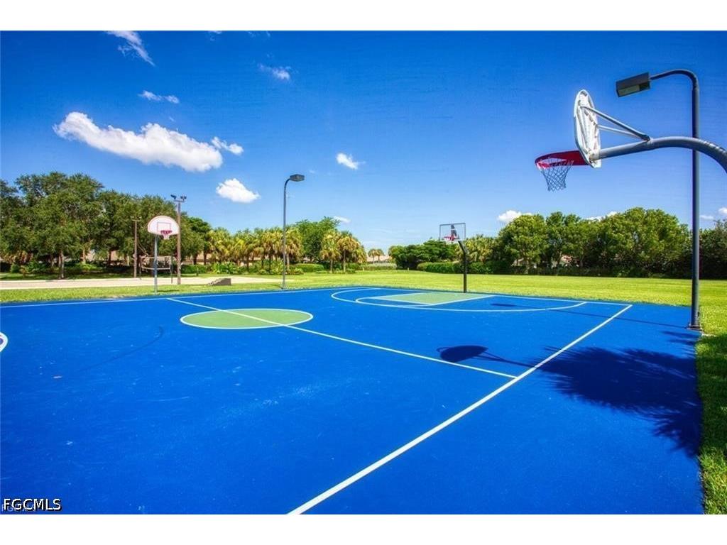 2474 Blackburn Circle Cape Coral FL 33991 2026021047 image25