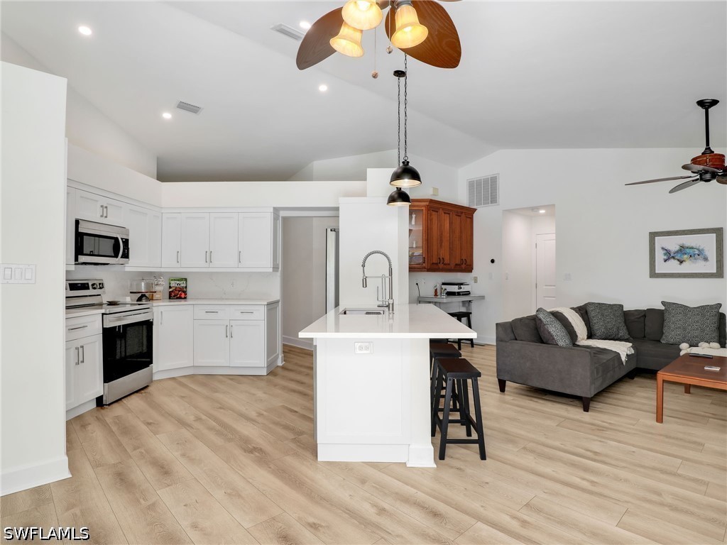 2474 Outrigger Lane Naples FL 34104 226015847 image10