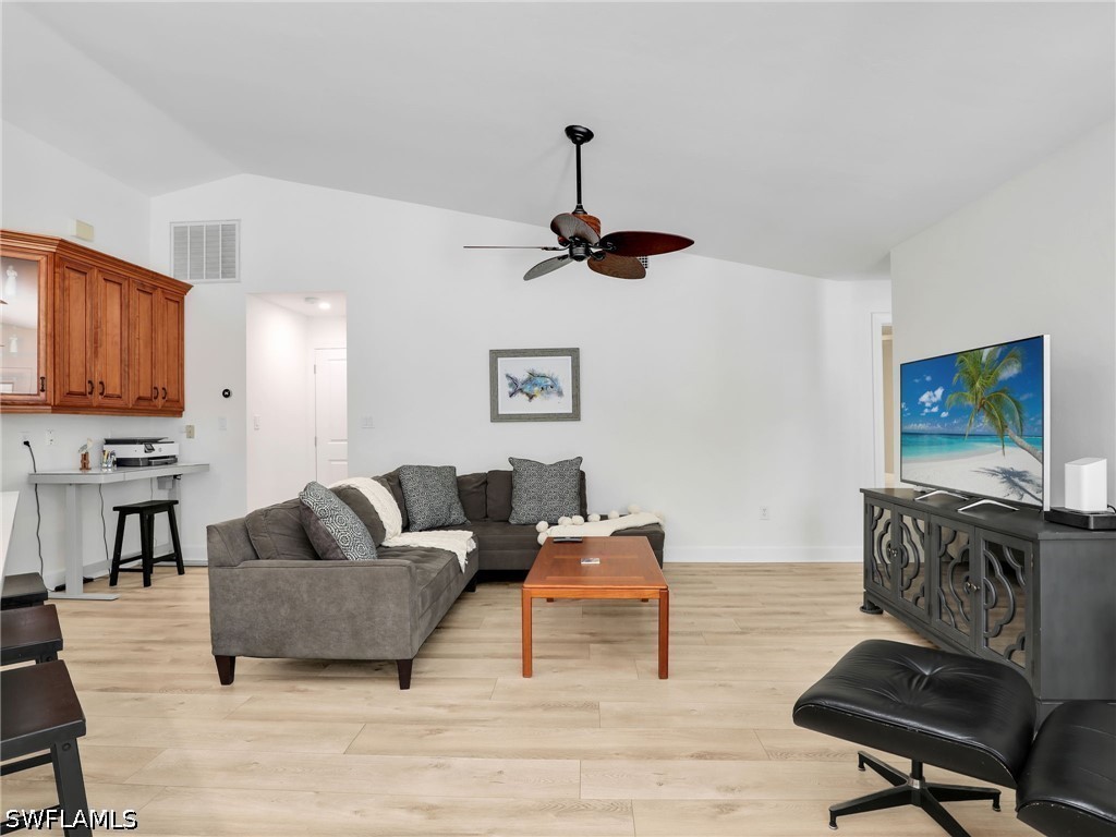 2474 Outrigger Lane Naples FL 34104 226015847 image16