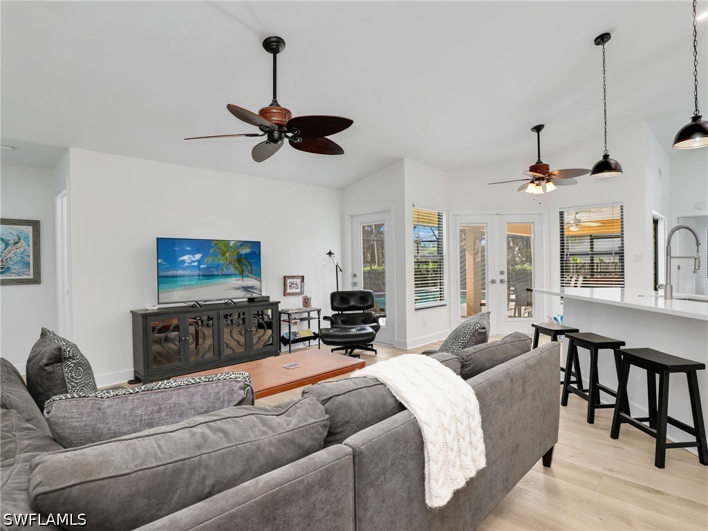 2474 Outrigger Lane Naples FL 34104 226015847 image17