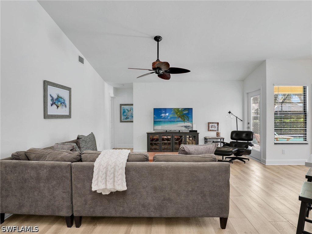 2474 Outrigger Lane Naples FL 34104 226015847 image18