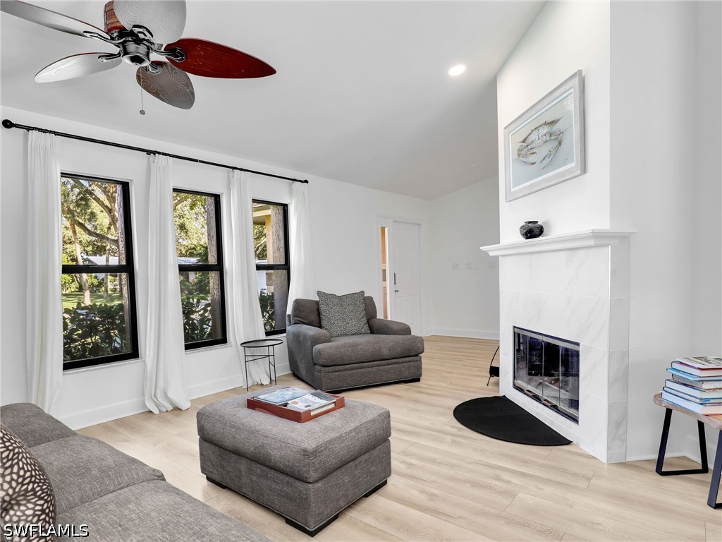 2474 Outrigger Lane Naples FL 34104 226015847 image8