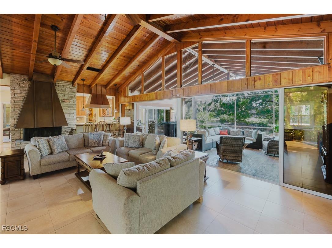 2475 Bridge Road North Fort Myers FL 33917 2025005396 image10