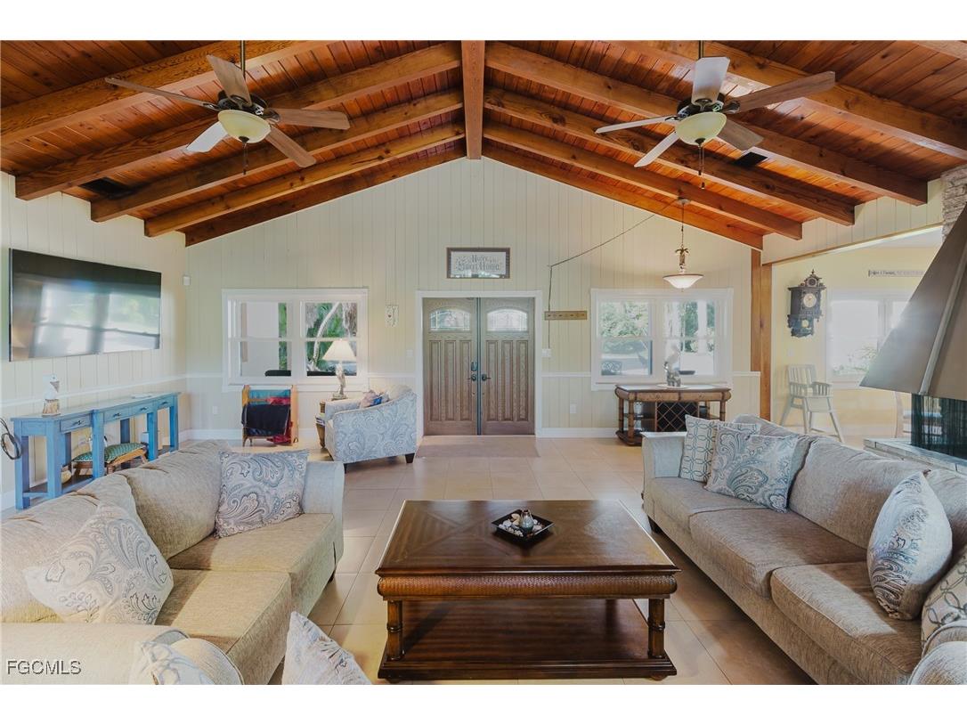 2475 Bridge Road North Fort Myers FL 33917 2025005396 image12