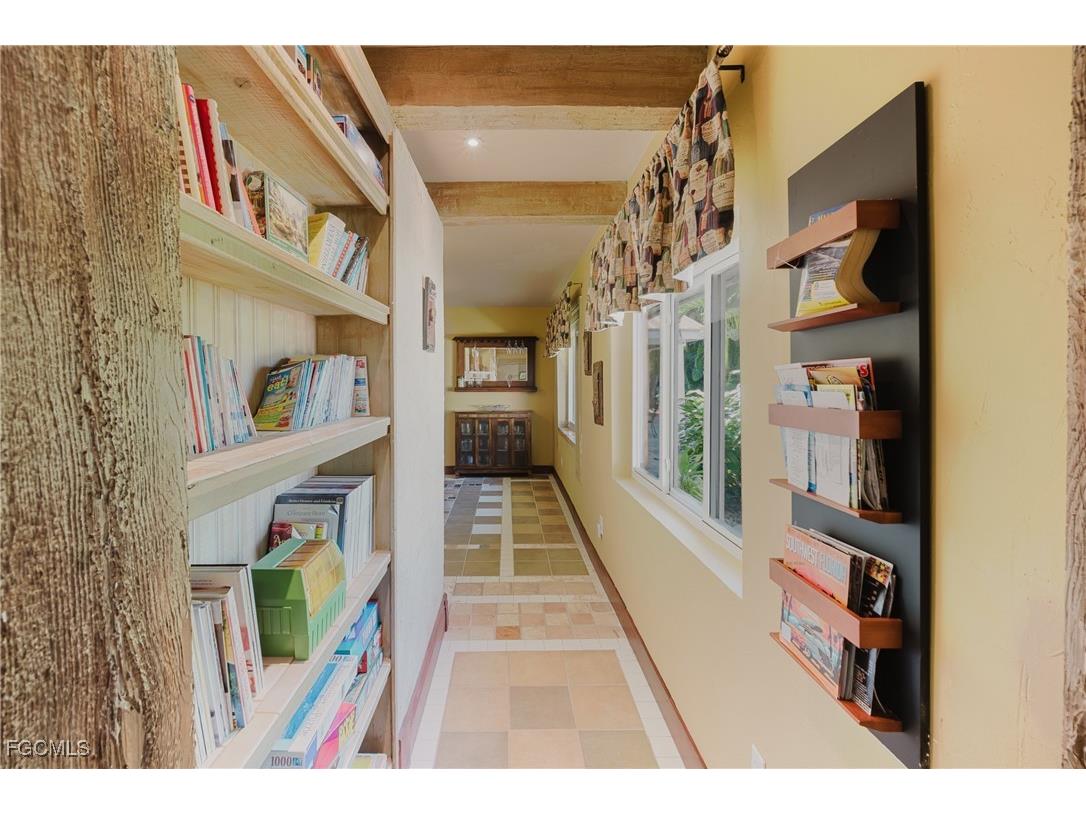 2475 Bridge Road North Fort Myers FL 33917 2025005396 image28