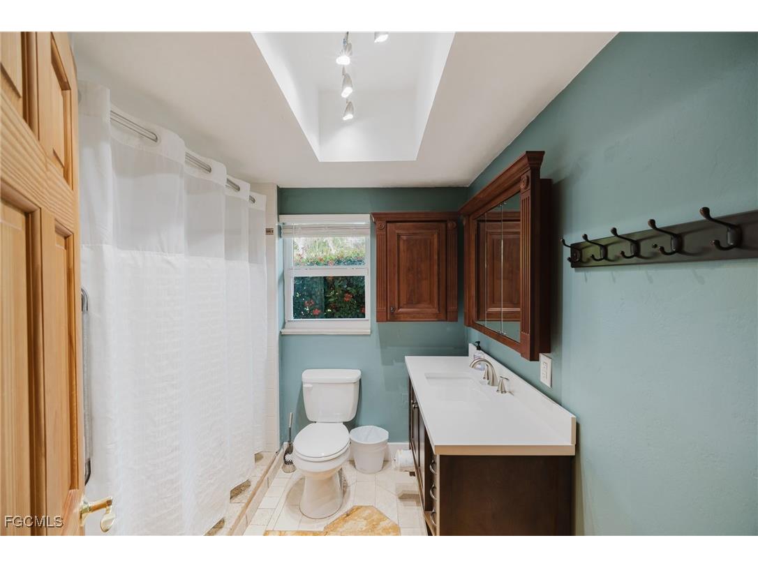 2475 Bridge Road North Fort Myers FL 33917 2025005396 image31