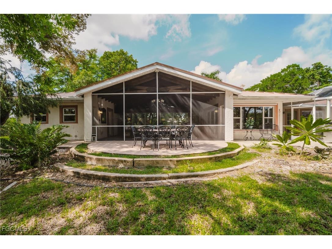 2475 Bridge Road North Fort Myers FL 33917 2025005396 image44