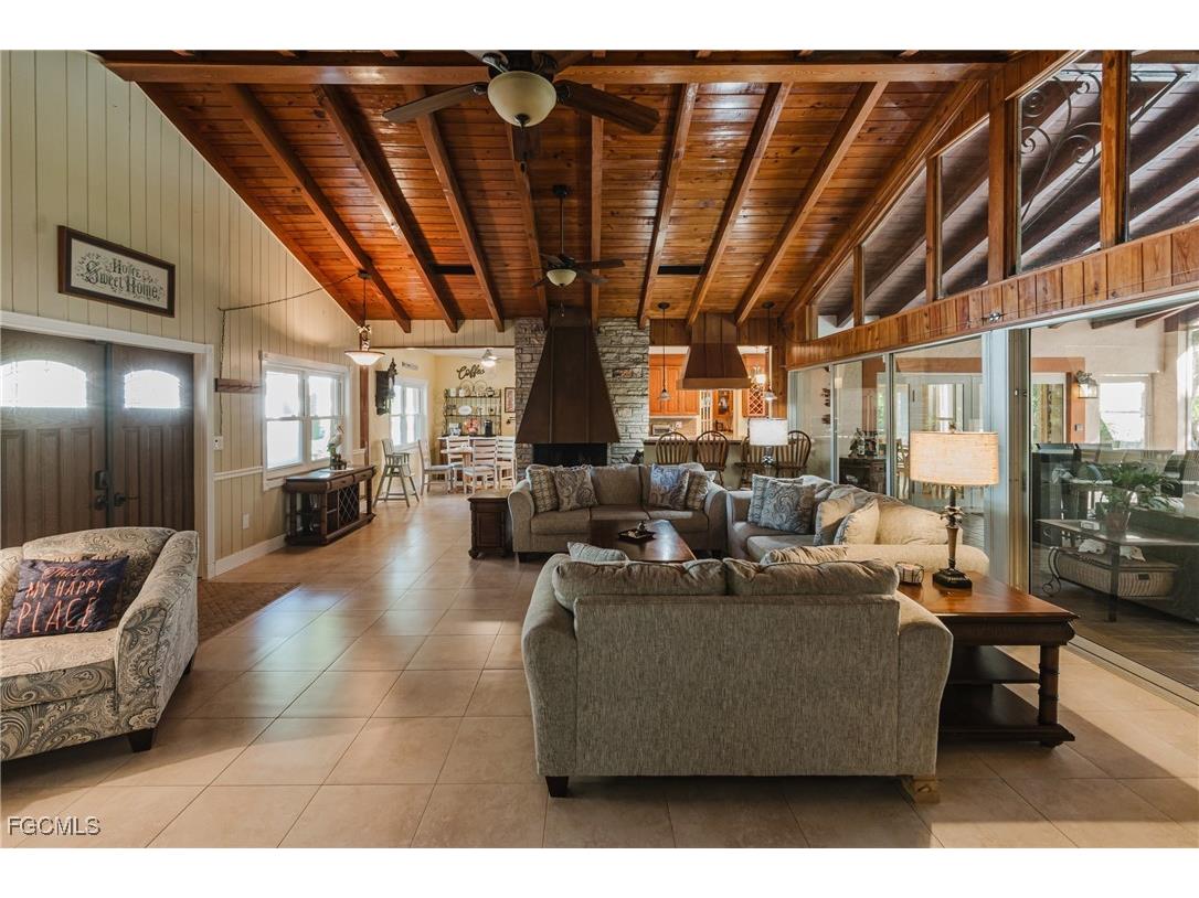 2475 Bridge Road North Fort Myers FL 33917 2025005396 image9