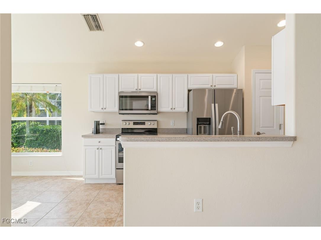 2476 Belleville Court Cape Coral FL 33991 2025005415 image16