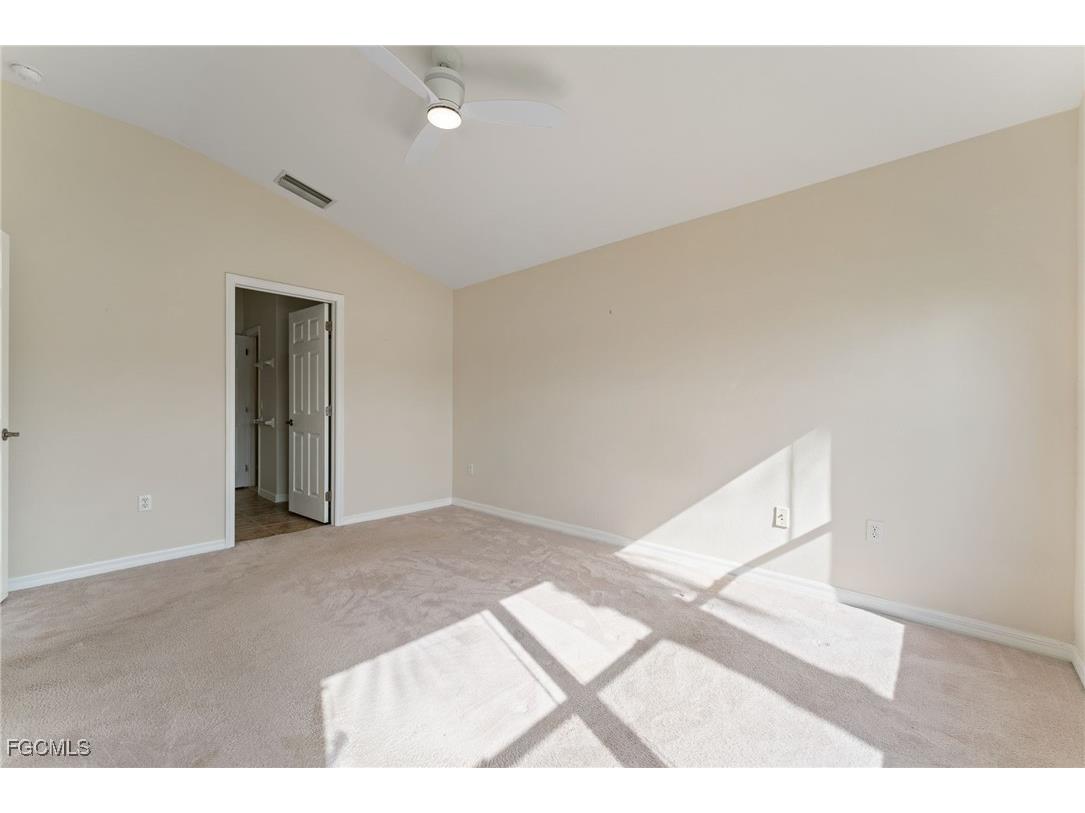2476 Belleville Court Cape Coral FL 33991 2025005415 image19