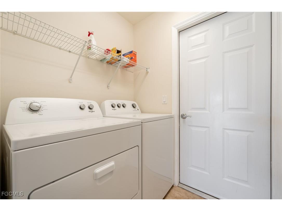 2476 Belleville Court Cape Coral FL 33991 2025005415 image27