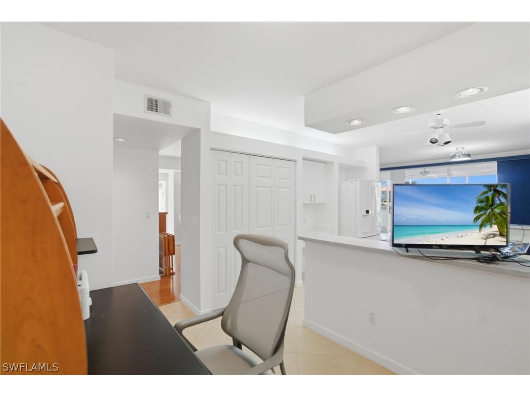 2476 Orchid Bay Drive #103 Naples FL 34109 226006553 image16